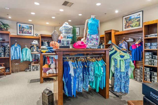 77570 California Drive, Palm Desert, CA 92211