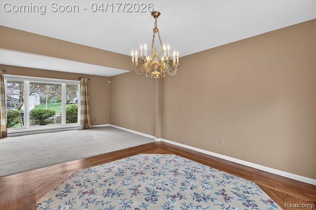 3679 Heatherwood Court, Rochester Hills, MI 48309