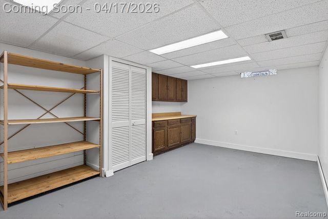 3679 Heatherwood Court, Rochester Hills, MI 48309