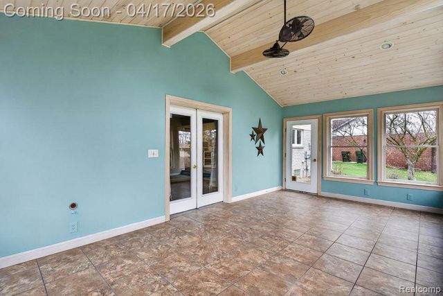 3679 Heatherwood Court, Rochester Hills, MI 48309