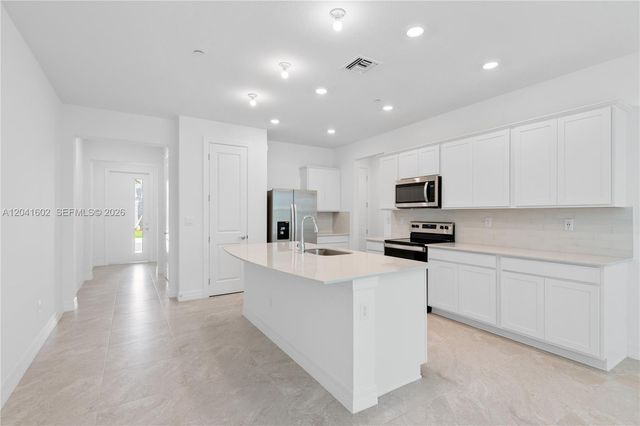 8344 NW 7th Court 8344, Plantation, FL 33324