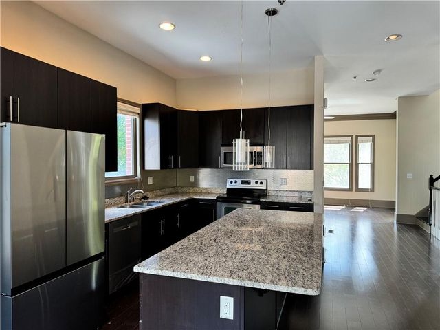 745 Fountainhead Lane 123, Atlanta, GA 30324