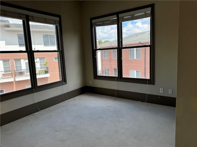 745 Fountainhead Lane 123, Atlanta, GA 30324