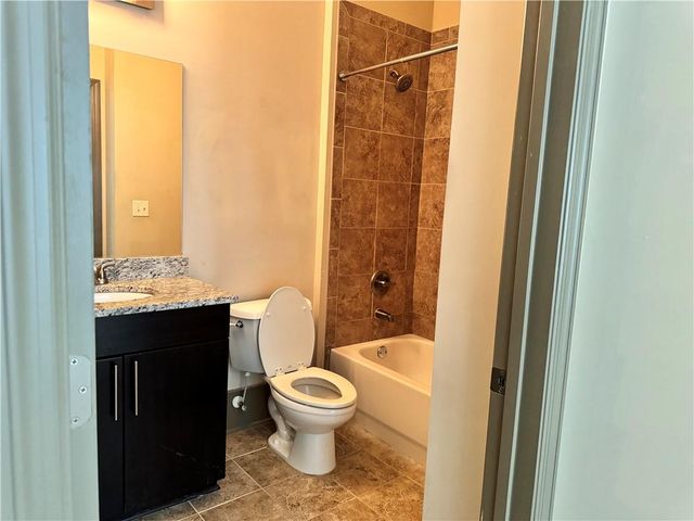 745 Fountainhead Lane 123, Atlanta, GA 30324