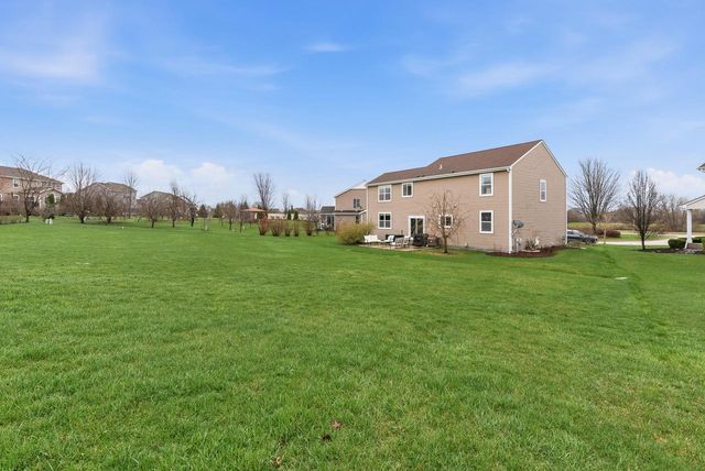 2180 Willow Pond WAY, Grafton, WI 53024