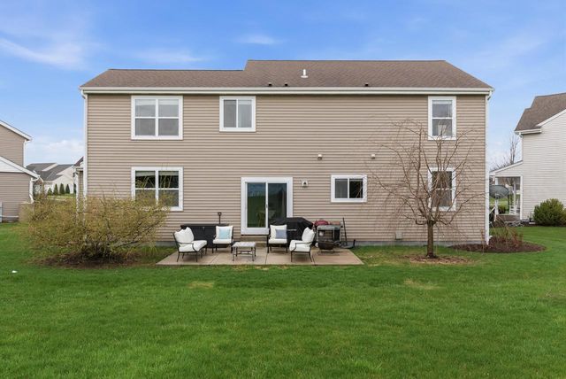 2180 Willow Pond WAY, Grafton, WI 53024
