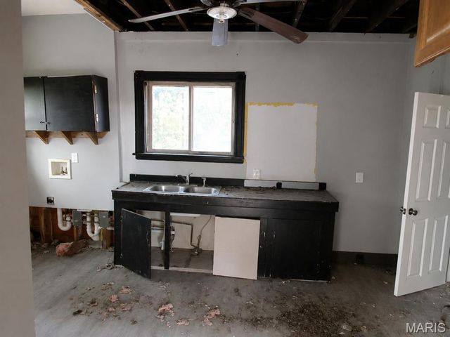 6732 Robbins Avenue, St Louis, MO 63133