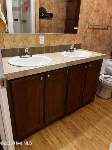 1782 Old Warsaw Road, Clinton, NC 28328