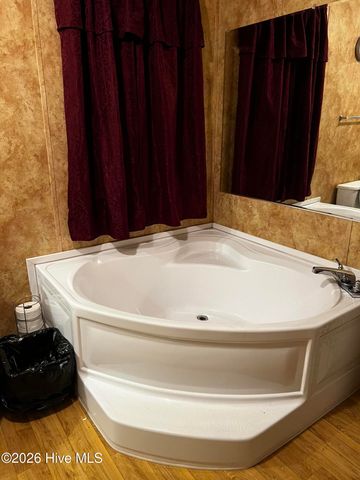 1782 Old Warsaw Road, Clinton, NC 28328