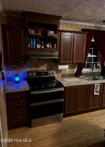 1782 Old Warsaw Road, Clinton, NC 28328