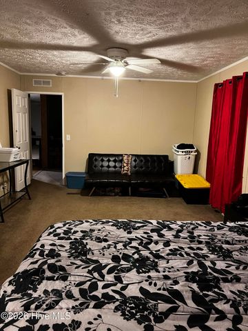 1782 Old Warsaw Road, Clinton, NC 28328