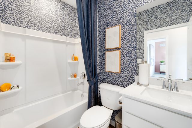 8698 Graystone Drive, Lowell, IN 46356