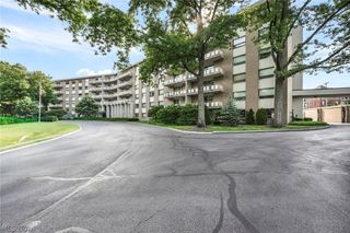 3400 Wooster Road 614, Rocky River, OH 44116