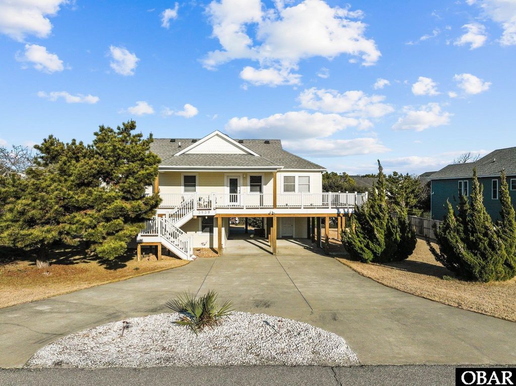 Image 1 of property listing at 3939 Parker Street Lot 12A, Kitty Hawk, NC 27949
