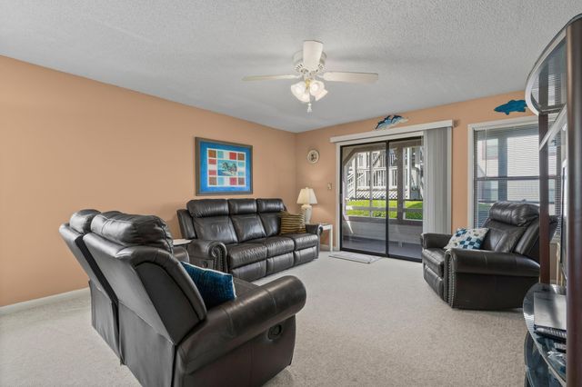 501 Maison Dr Apt D1, Myrtle Beach, SC 29572