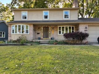 1424 Dicken Drive, Ann Arbor, MI 48103