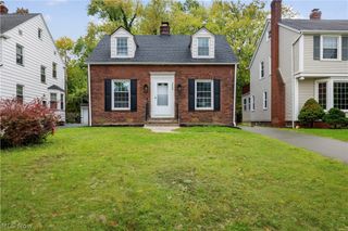 3750 Bainbridge Road, Cleveland Heights, OH 44118