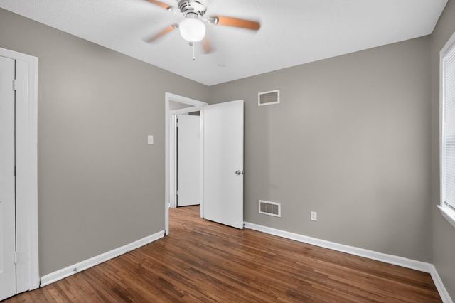 2303 ST ELMO AVE, Memphis, TN 38127