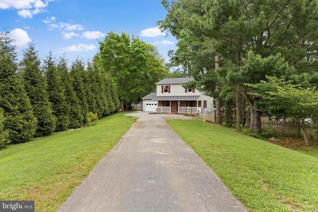 1931 MAPLEWOOD DR, Hagerstown, MD 21740