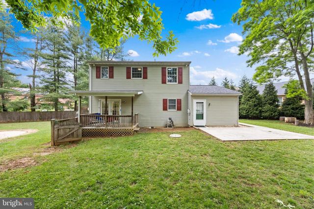 1931 MAPLEWOOD DR, Hagerstown, MD 21740