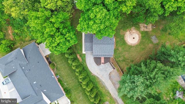 1931 MAPLEWOOD DR, Hagerstown, MD 21740