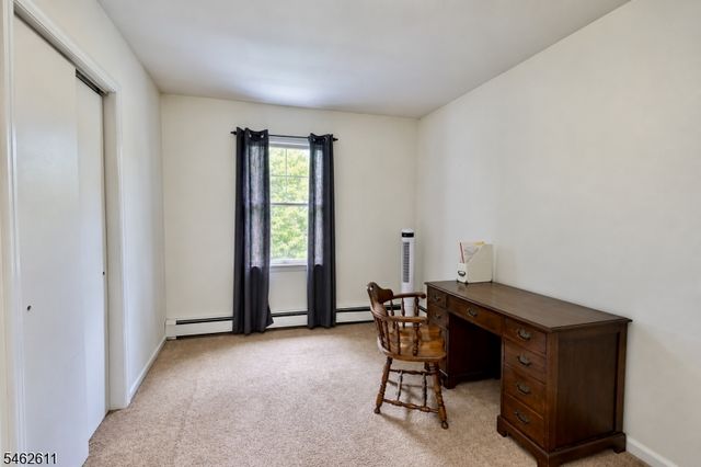 21 Fall Dr, Hardyston Twp., NJ 07460