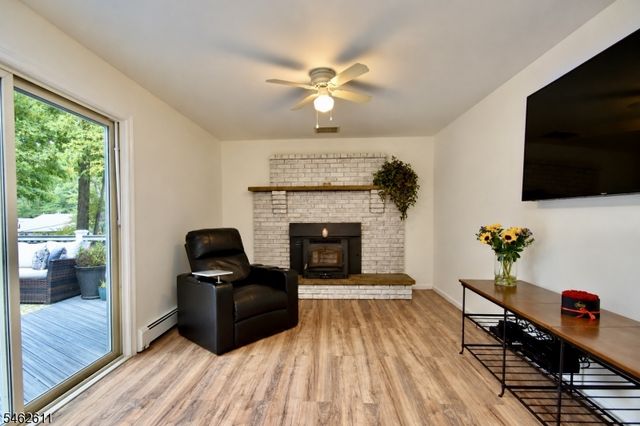 21 Fall Dr, Hardyston Twp., NJ 07460