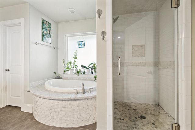 1110 Stonecrest Drive, Houston, TX 77018