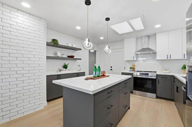 1790 Karameos Court, Sunnyvale, CA 94087