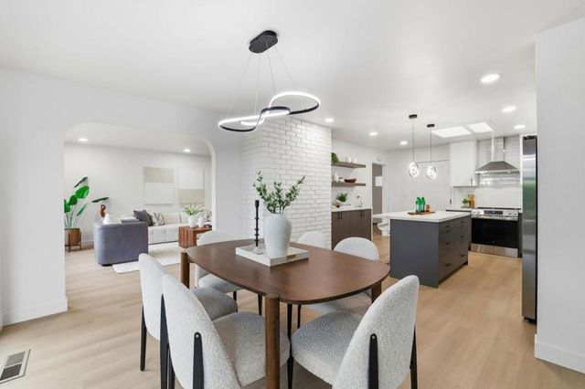 1790 Karameos Court, Sunnyvale, CA 94087