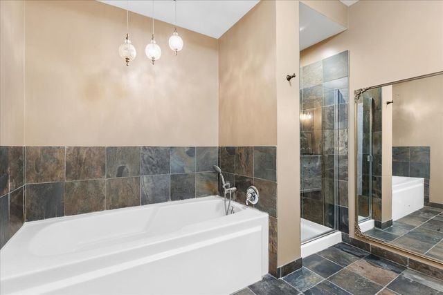 1155 S State Street 400, Chicago, IL 60605