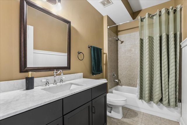 1155 S State Street 400, Chicago, IL 60605