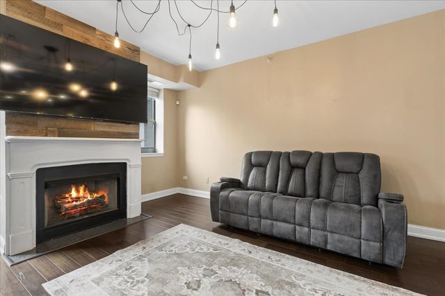 1155 S State Street 400, Chicago, IL 60605