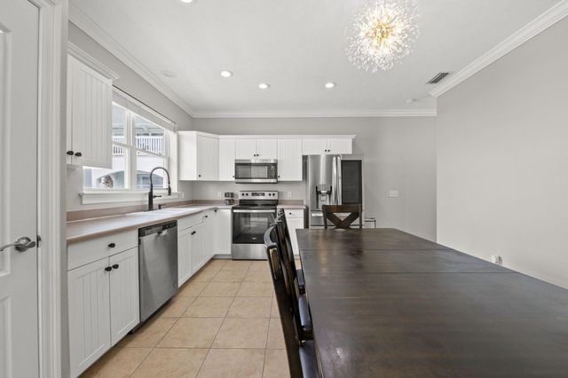 119 Southfields Road 119 & 121, Panama City Beach, FL 32413