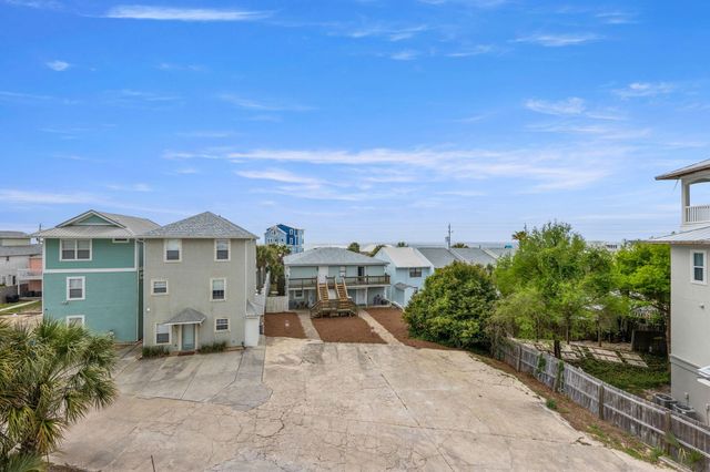 119 Southfields Road 119 & 121, Panama City Beach, FL 32413