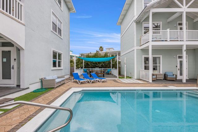 119 Southfields Road 119 & 121, Panama City Beach, FL 32413