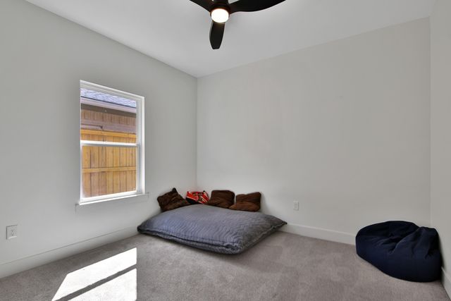 1019 N Grover Avenue, Lubbock, TX 79416