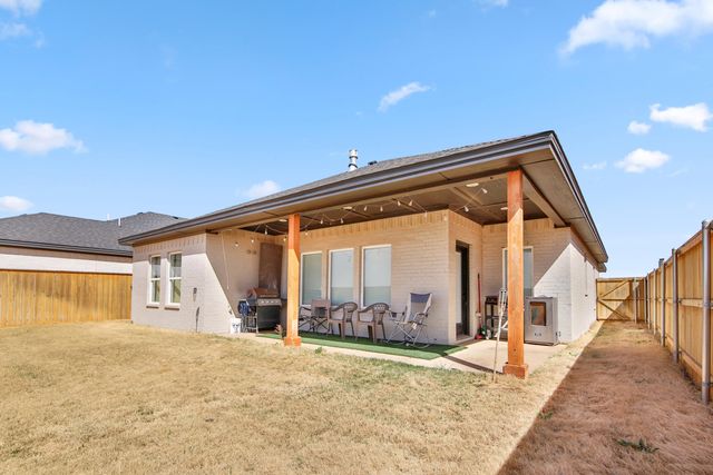 1019 N Grover Avenue, Lubbock, TX 79416