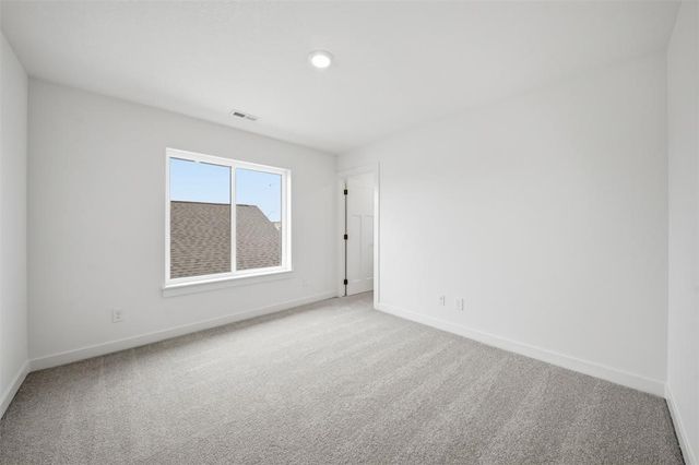 1185 Prairie Village Court, Waukee, IA 50263