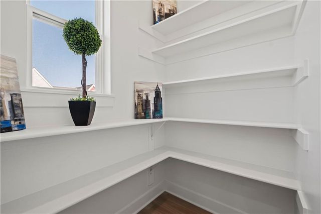 445 SW Longview Boulevard, Lee's Summit, MO 64081