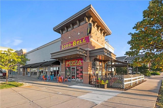 445 SW Longview Boulevard, Lee's Summit, MO 64081