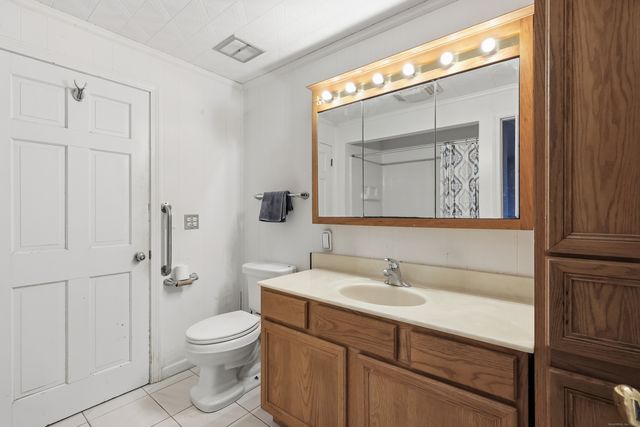 140 Cooke Street, Plainville, CT 06062