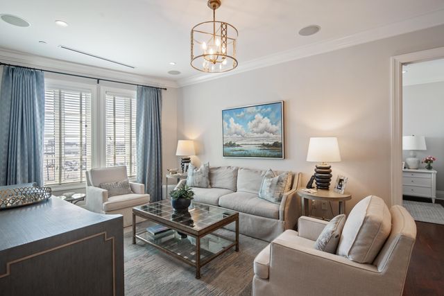 2 Laurens Street Unit 4d, Charleston, SC 29401