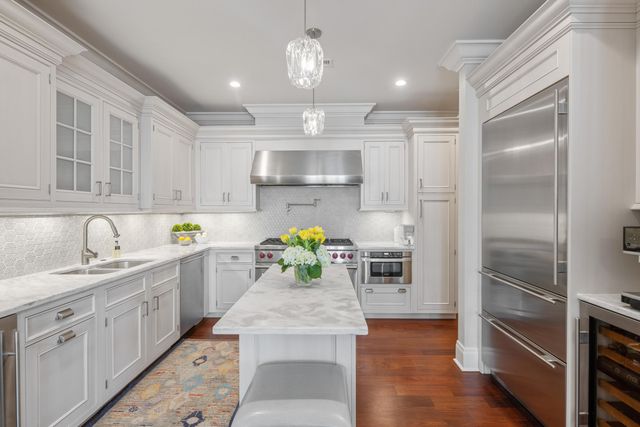2 Laurens Street Unit 4d, Charleston, SC 29401