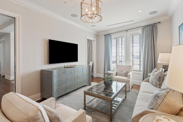 2 Laurens Street Unit 4d, Charleston, SC 29401