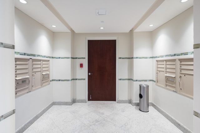 2 Laurens Street Unit 4d, Charleston, SC 29401