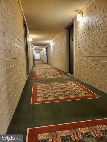 3100 S MANCHESTER ST #909, Falls Church, VA 22044
