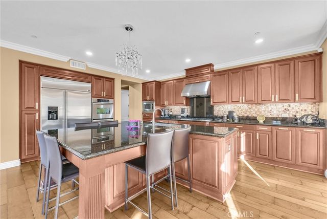 10 Fayette Cir, Ladera Ranch, CA 92694