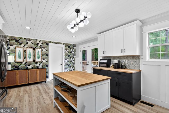 1206 Weems Road, Molena, GA 30258
