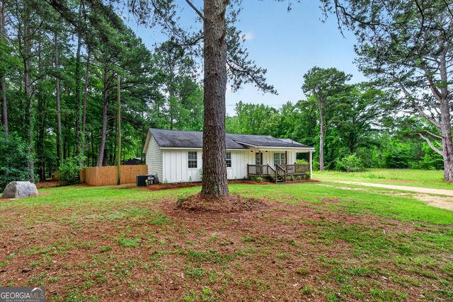1206 Weems Road, Molena, GA 30258